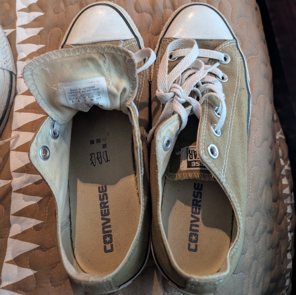 Converse All Star Sneakers 8.5